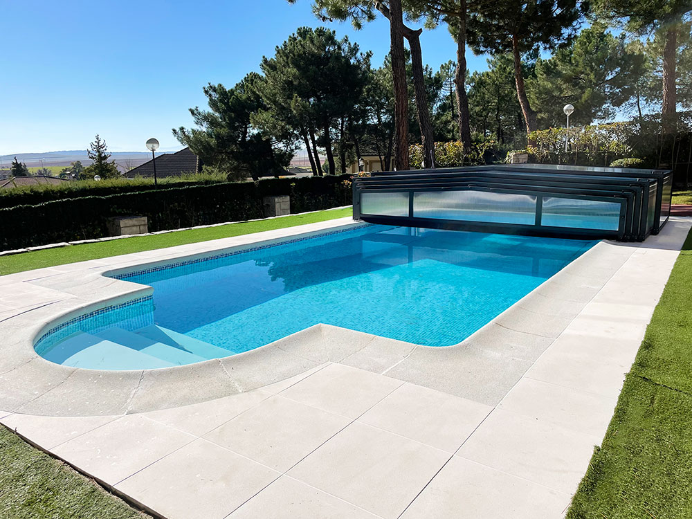 Cubiertas para piscinas ¿Cómo elegir la piscina perfecta para tu hogar este verano? 2